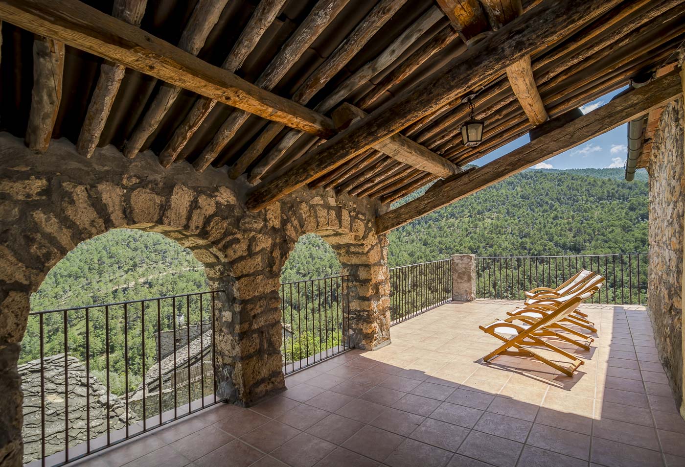 1st floor terrace partly covered